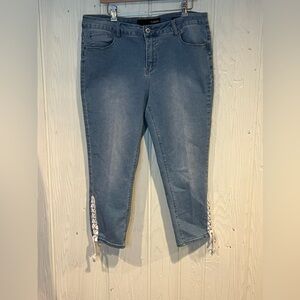 THORN Blue Lace Up Cropped Jeans Women's Size 16
